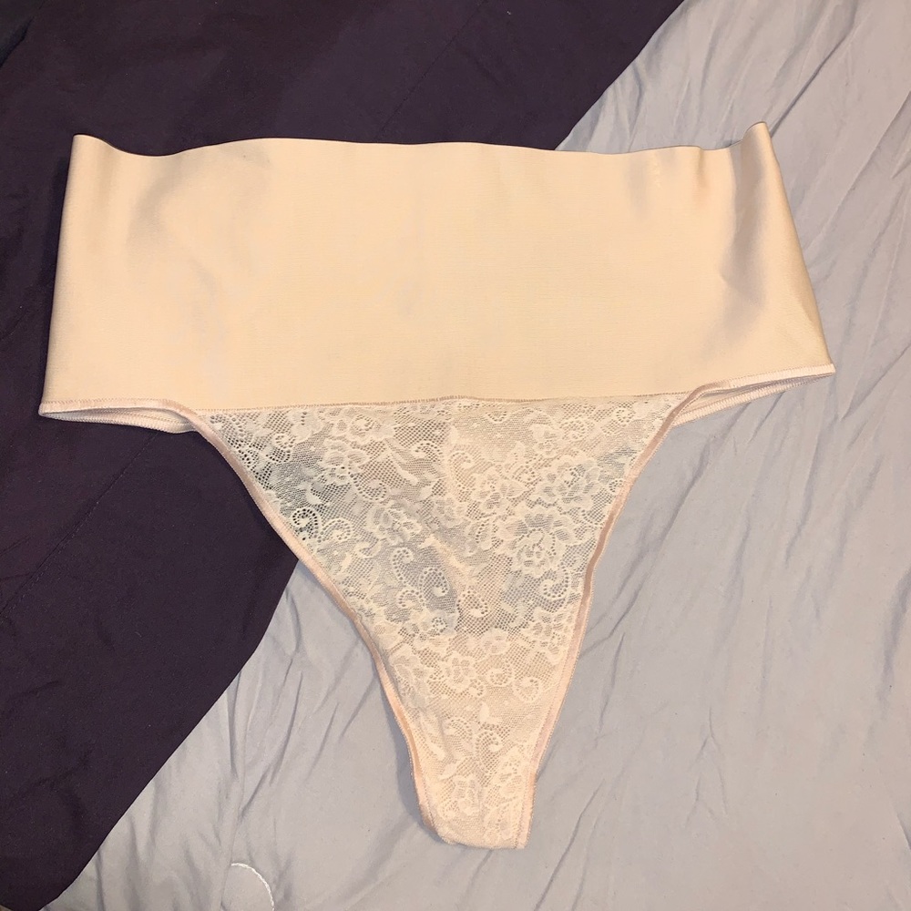 Maidenform Nude Lace Control Top Panties- XL